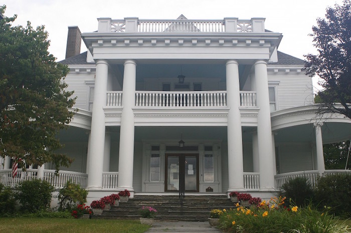 Columns Museum